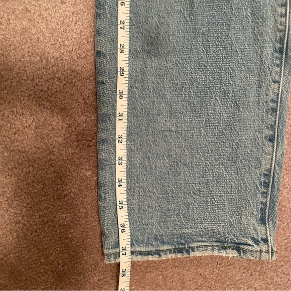 Levi’s Ribcage Straight Ankle Jeans Women’s Size 28 - Picture 6 of 15